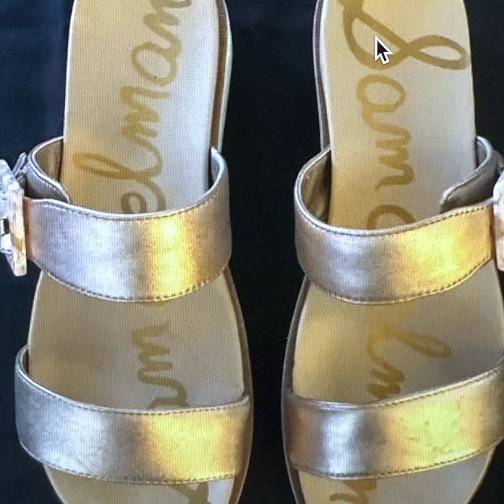 Sam Edelman Agustine gold platform Sandal. 9M Augustine.